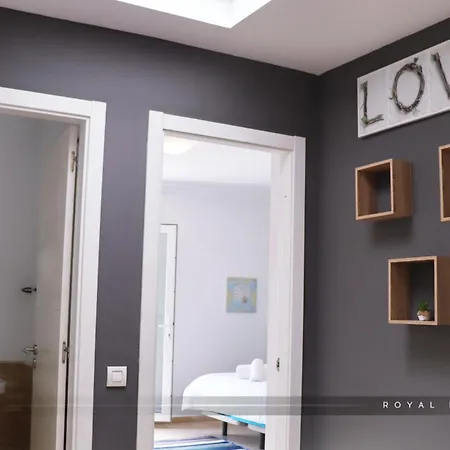 Royal Modern Villa *