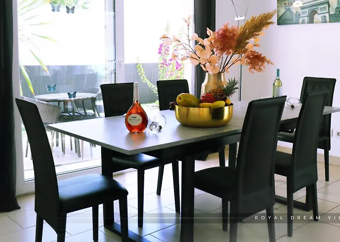 Royal Modern Villa *