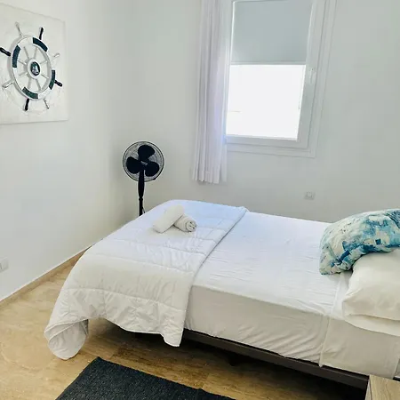 וילה Royal Modern