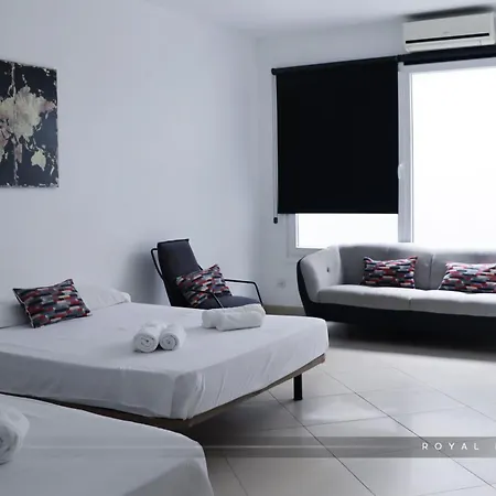 וילה Royal Modern *
