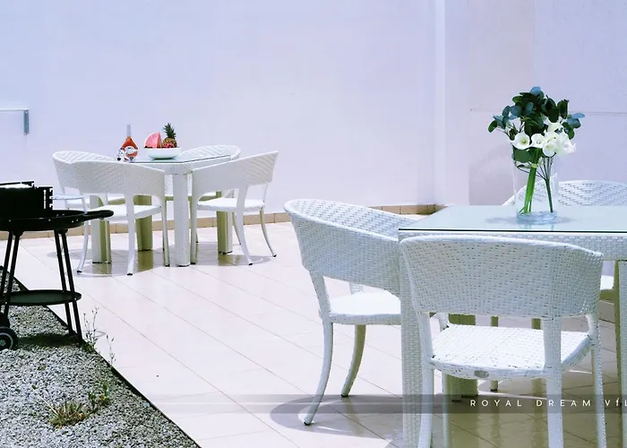 Royal Modern Villa *